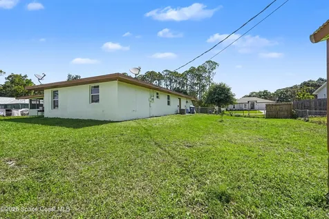 1428 Rankin Avenue SE Palm Bay FL 32909