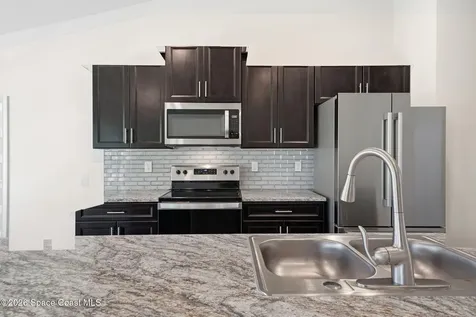885 Clearmont Street Sebastian FL 32958