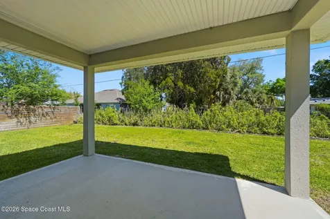 885 Clearmont Street Sebastian FL 32958