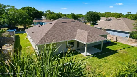 885 Clearmont Street Sebastian FL 32958