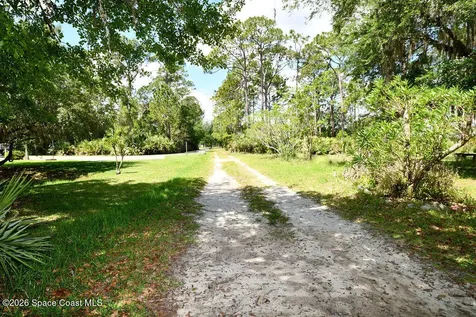 3025 Fawn Lake Boulevard Mims FL 32754