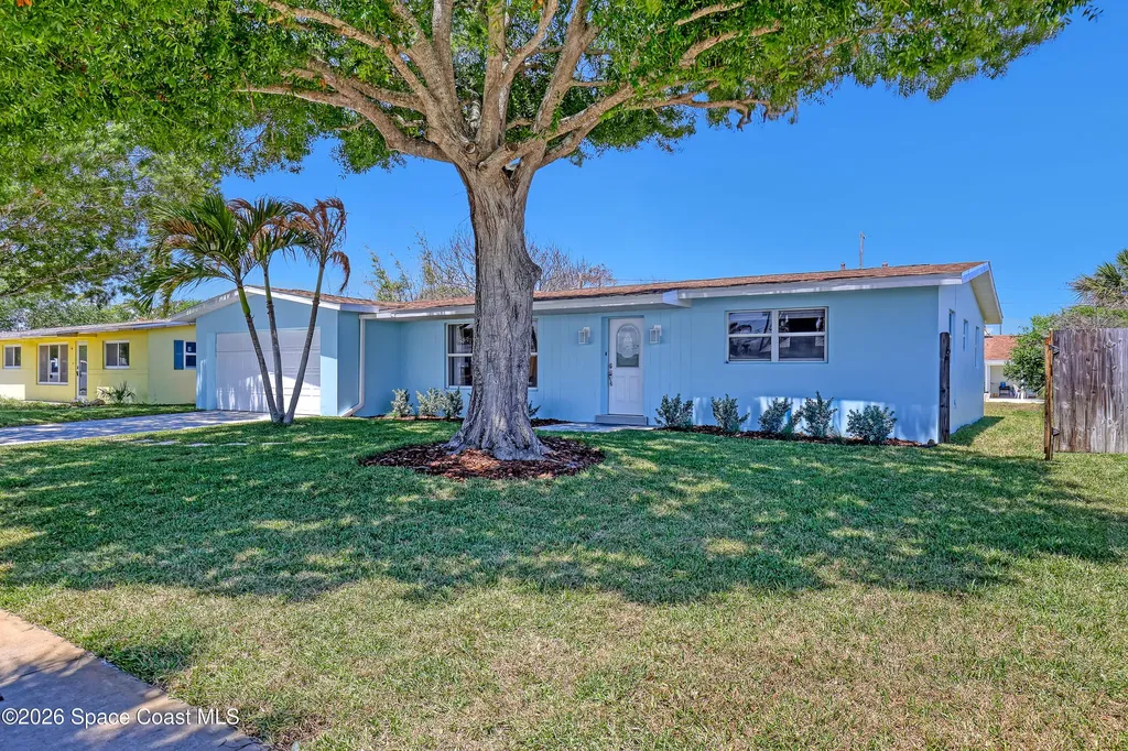 1198 Yacht Club Boulevard Indian Harbour Beach FL 32937