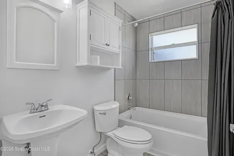 1198 Yacht Club Boulevard Indian Harbour Beach FL 32937