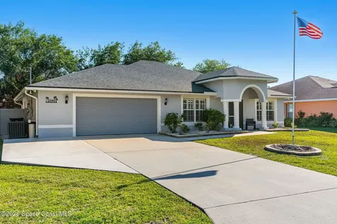 5944 NW Baynard Drive Port St. Lucie FL 34986