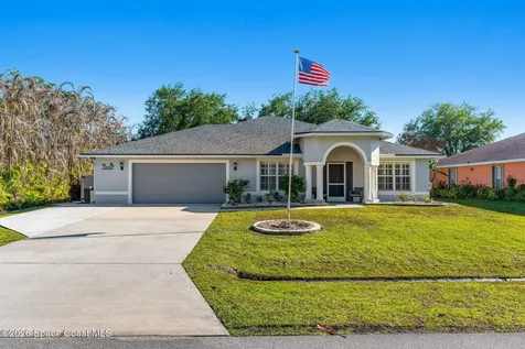 5944 NW Baynard Drive Port St. Lucie FL 34986
