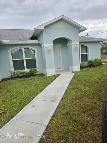 2437 Hagoplan Avenue SW Palm Bay FL 32908