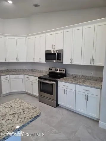 2437 Hagoplan Avenue SW Palm Bay FL 32908