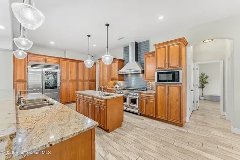 6895 Cottonwood Drive Grant FL 32949