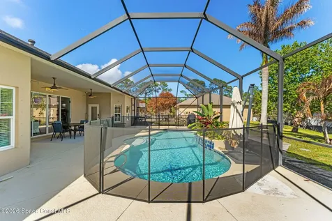 6895 Cottonwood Drive Grant FL 32949