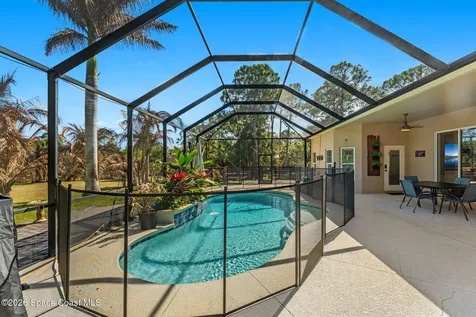6895 Cottonwood Drive Grant FL 32949