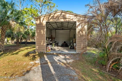 6895 Cottonwood Drive Grant FL 32949