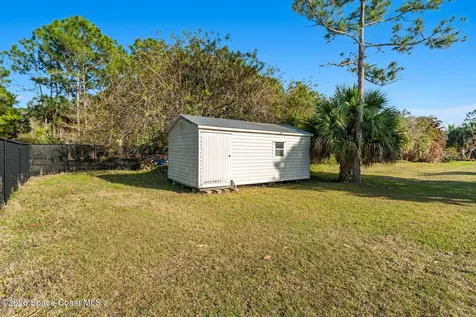 6895 Cottonwood Drive Grant FL 32949