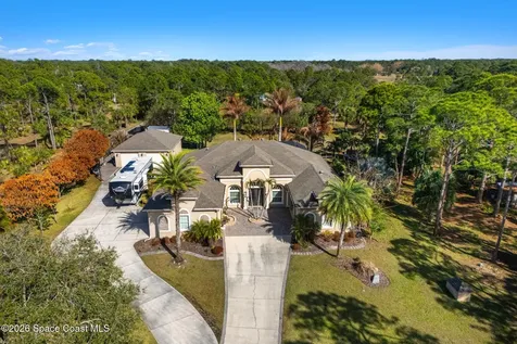 6895 Cottonwood Drive Grant FL 32949