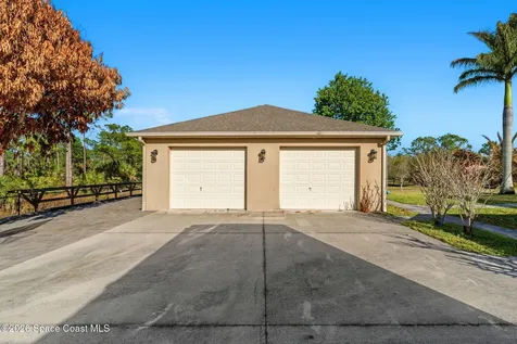 6895 Cottonwood Drive Grant FL 32949
