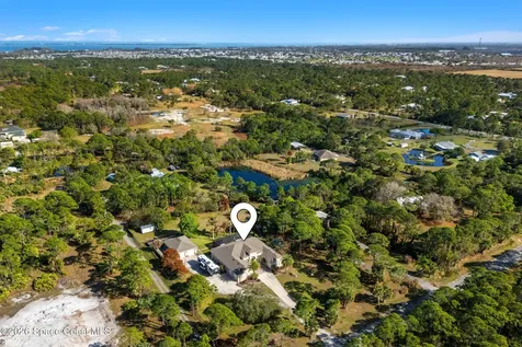 6895 Cottonwood Drive Grant FL 32949