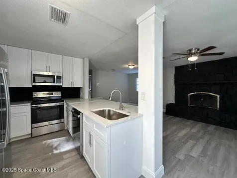 342 Crown Boulevard Melbourne FL 32901