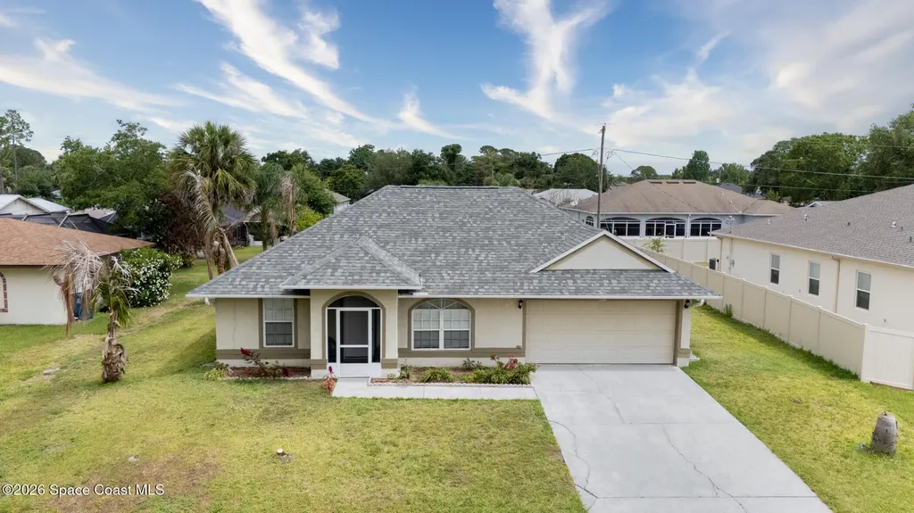 1081 Douglas Street SE Palm Bay FL 32909