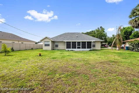 1081 Douglas Street SE Palm Bay FL 32909