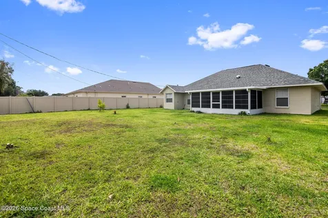 1081 Douglas Street SE Palm Bay FL 32909