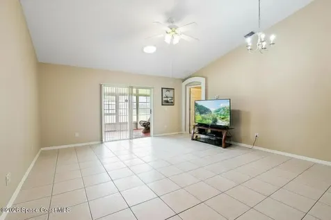 1081 Douglas Street SE Palm Bay FL 32909