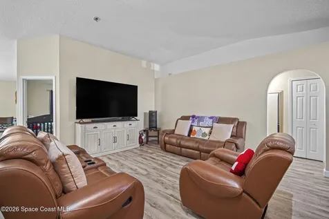 3275 Burdock Avenue Melbourne FL 32904