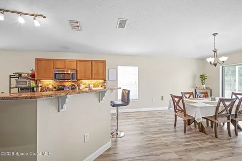 3275 Burdock Avenue Melbourne FL 32904