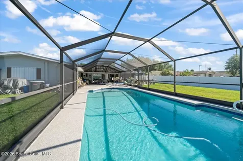 1687 Garden Avenue Melbourne FL 32934