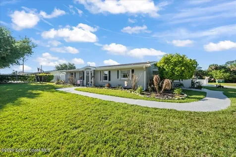 1687 Garden Avenue Melbourne FL 32934