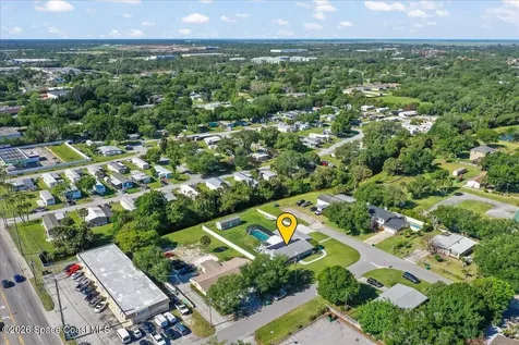 1687 Garden Avenue Melbourne FL 32934