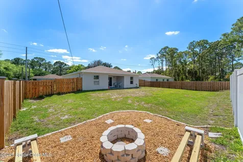 1287 Seabold Road SW Palm Bay FL 32908