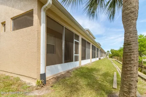 526 Mcguire Boulevard Indian Harbour Beach FL 32937