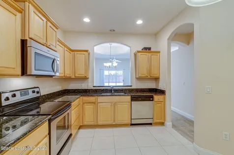 526 Mcguire Boulevard Indian Harbour Beach FL 32937
