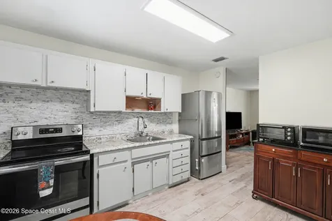 2184 Dordon Drive Melbourne FL 32935
