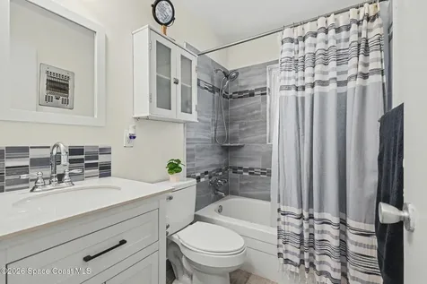 2184 Dordon Drive Melbourne FL 32935