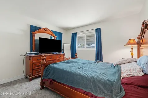 2184 Dordon Drive Melbourne FL 32935
