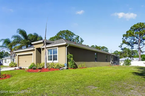 1579 Rachel Avenue SE Palm Bay FL 32909