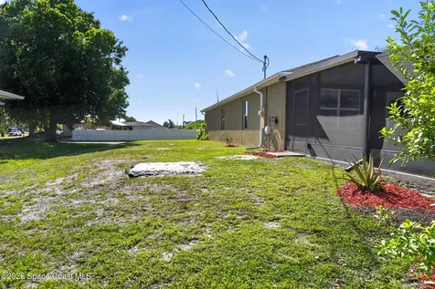 1579 Rachel Avenue SE Palm Bay FL 32909