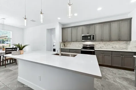317 NW Valencia Road Melbourne FL 32904