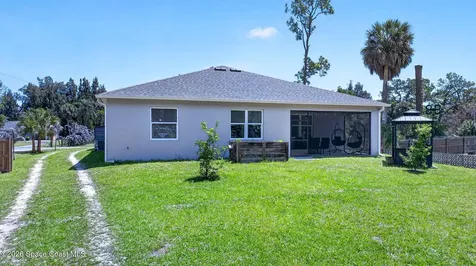 317 NW Valencia Road Melbourne FL 32904