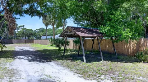 317 NW Valencia Road Melbourne FL 32904