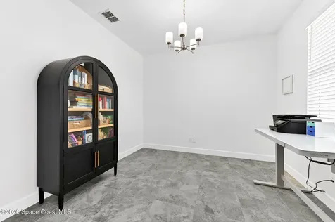 317 NW Valencia Road Melbourne FL 32904