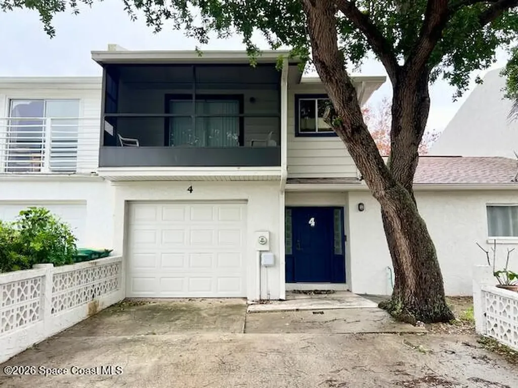 4 Colonial Drive Cocoa Beach FL 32931
