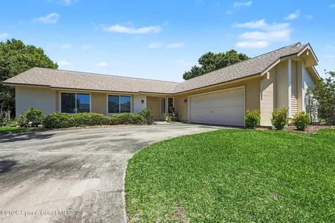 1335 Golf Vista Court NE Palm Bay FL 32905