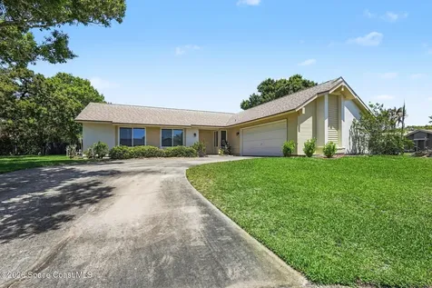 1335 Golf Vista Court NE Palm Bay FL 32905