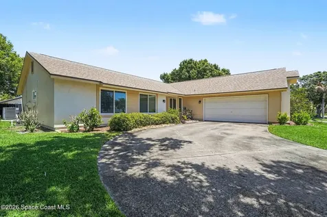 1335 Golf Vista Court NE Palm Bay FL 32905