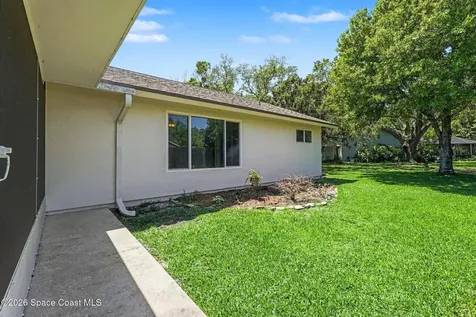 1335 Golf Vista Court NE Palm Bay FL 32905