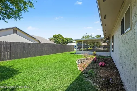 1335 Golf Vista Court NE Palm Bay FL 32905