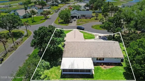 1335 Golf Vista Court NE Palm Bay FL 32905
