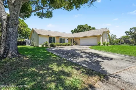 1335 Golf Vista Court NE Palm Bay FL 32905