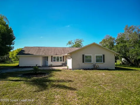 479 Maytown Road Oak Hill FL 32759